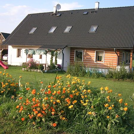 Apartman V Chaloupce Na Vrsku Bernsdorf Esterno foto