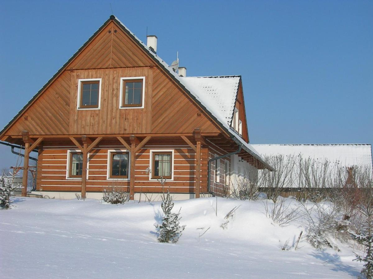 Apartman V Chaloupce Na Vrsku Bernsdorf Esterno foto