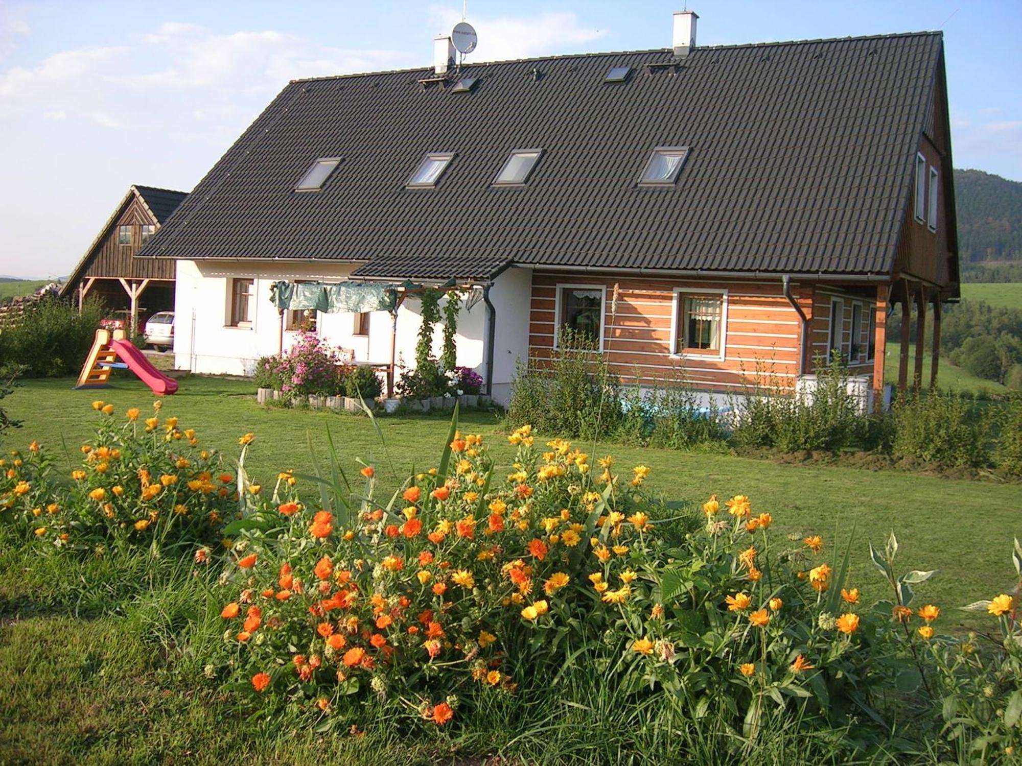 Apartman V Chaloupce Na Vrsku Bernsdorf Esterno foto
