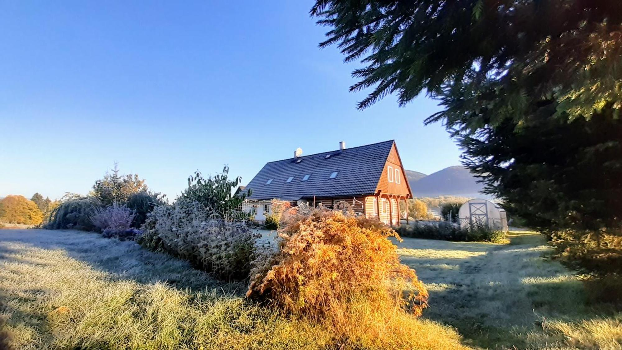 Apartman V Chaloupce Na Vrsku Bernsdorf Esterno foto